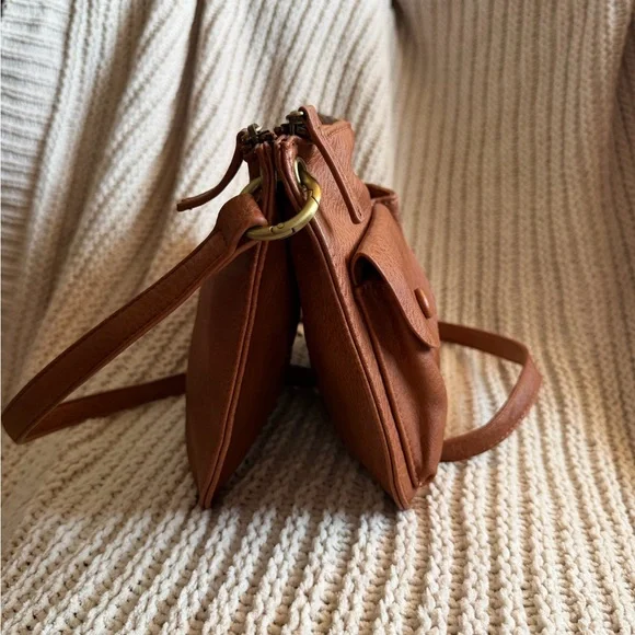 Anthropologie Honey Crossbody NWT Removable Sections - Picture 3 of 13